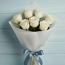 Букет 7 Белых роз Эдлесс Лав в Новое Девяткино