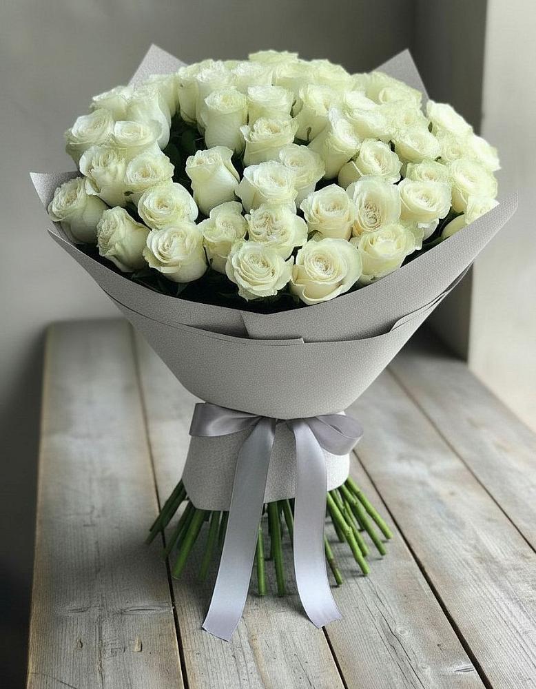 Букет 35 Белых роз в Новое Девяткино