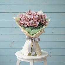 Букет цветов из:  Орхидеи и Розы в Новое Девяткино