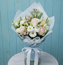Букет цветов из:  Розы и Лизиантусы в Новое Девяткино
