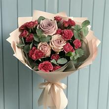 Букет цветов из:  Гвоздики и Розы в Новое Девяткино