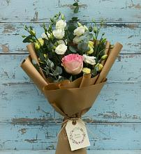 Букет цветов из:  Розы и Лизиантусы в Новое Девяткино